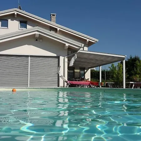Detached With Pool In Veneto