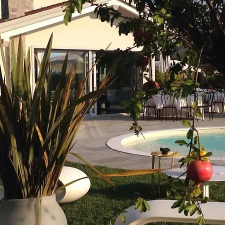 Detached With Pool In Veneto *